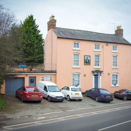 The Benbow Inn At Ruyton-Xi-Towns Exteriér fotografie