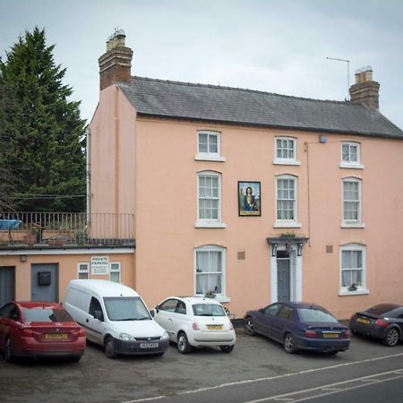 The Benbow Inn At Ruyton-Xi-Towns Exteriér fotografie